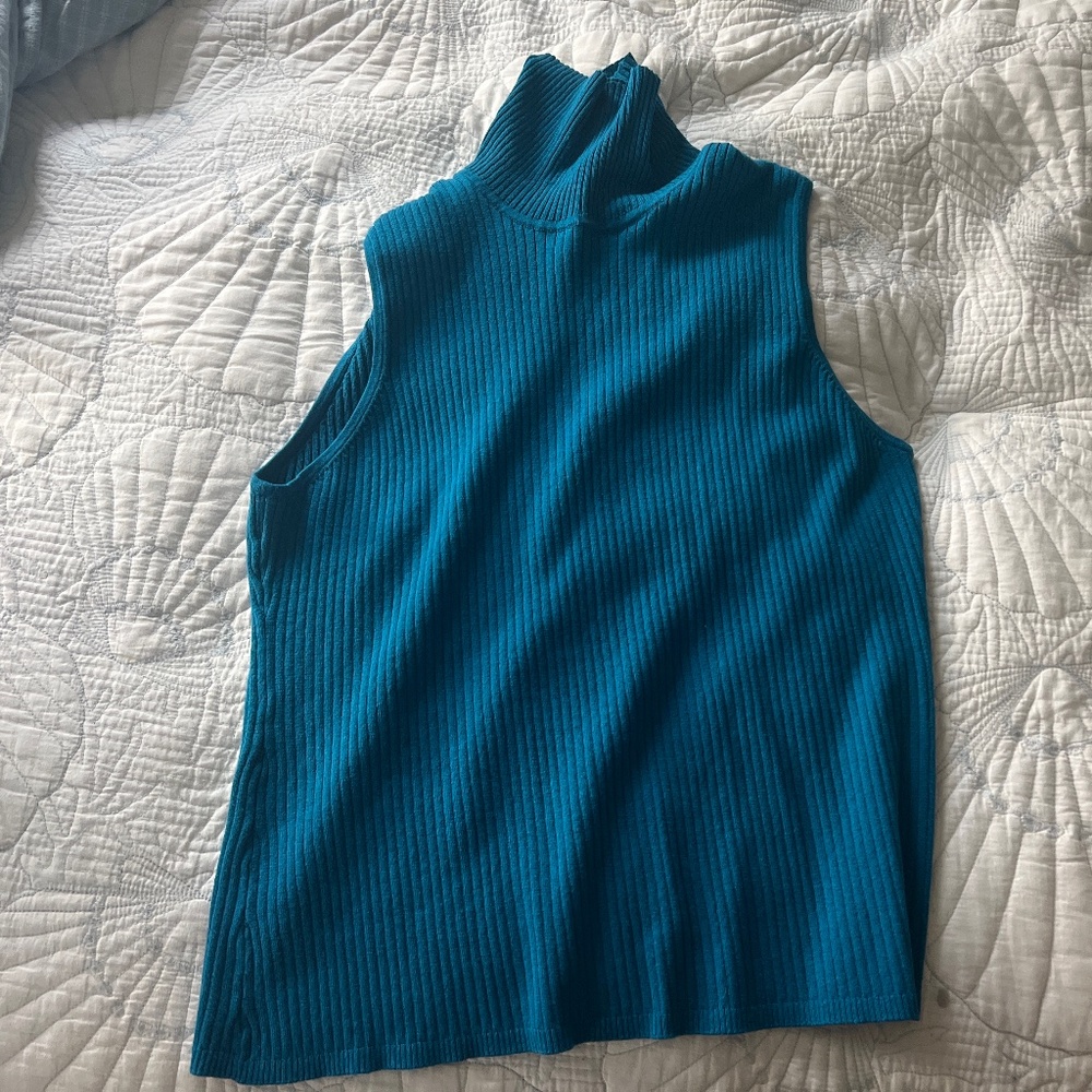 Shirt - Picture 1 of 1